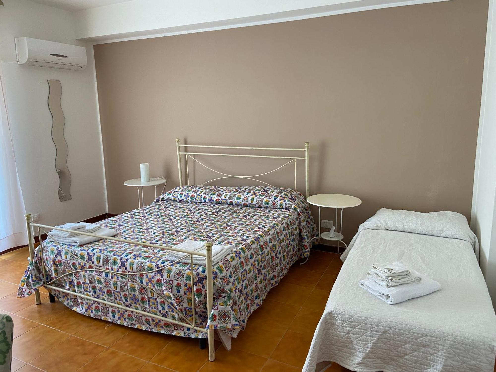 Dragonfly Rooms New تراباني المظهر الخارجي الصورة